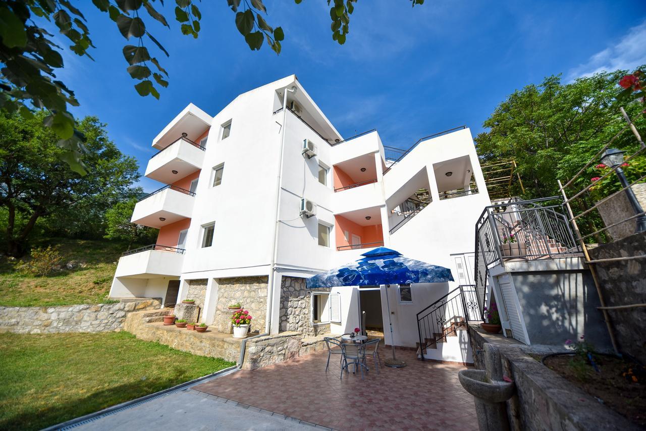Čanj Apartmani Stanisic מראה חיצוני תמונה