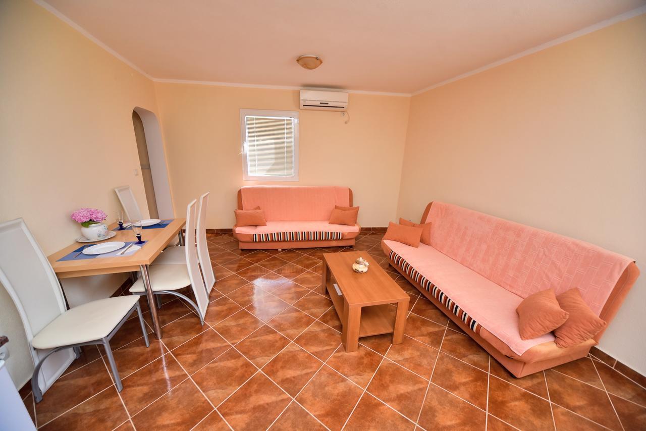 Čanj Apartmani Stanisic מראה חיצוני תמונה