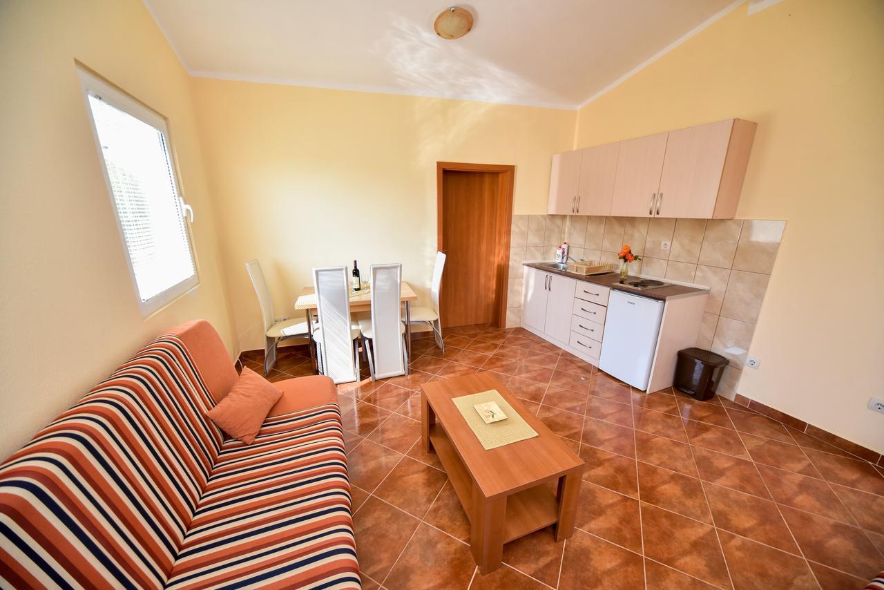 Čanj Apartmani Stanisic מראה חיצוני תמונה