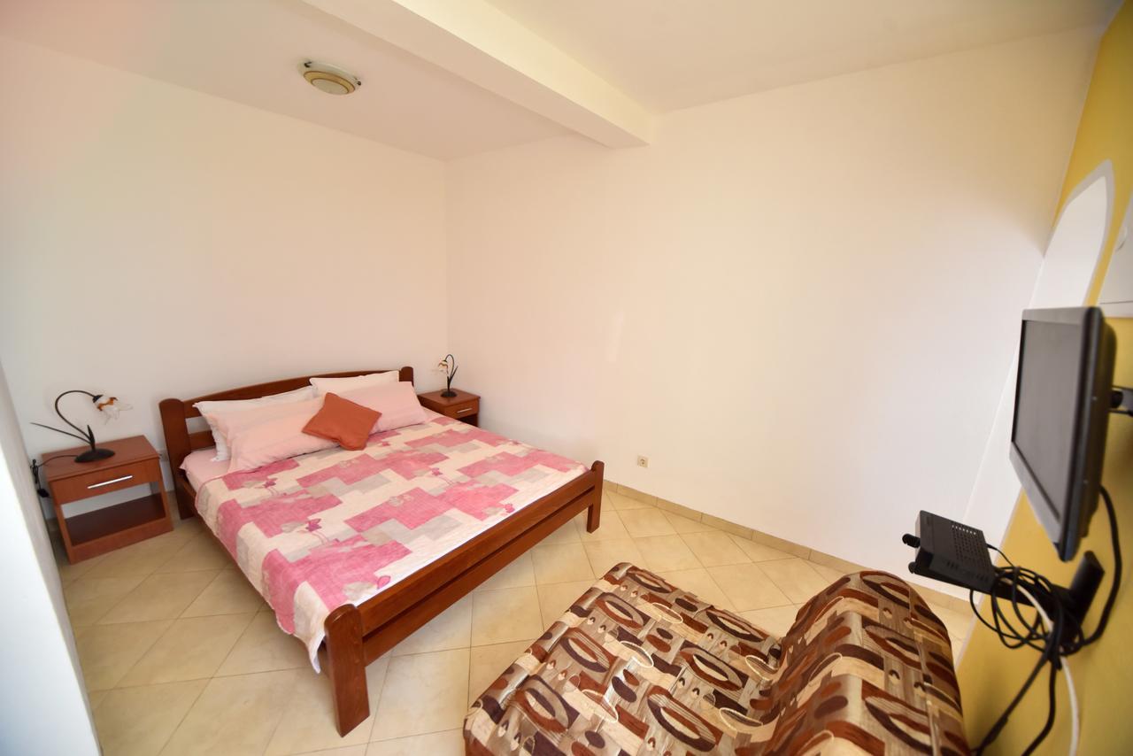 Čanj Apartmani Stanisic מראה חיצוני תמונה